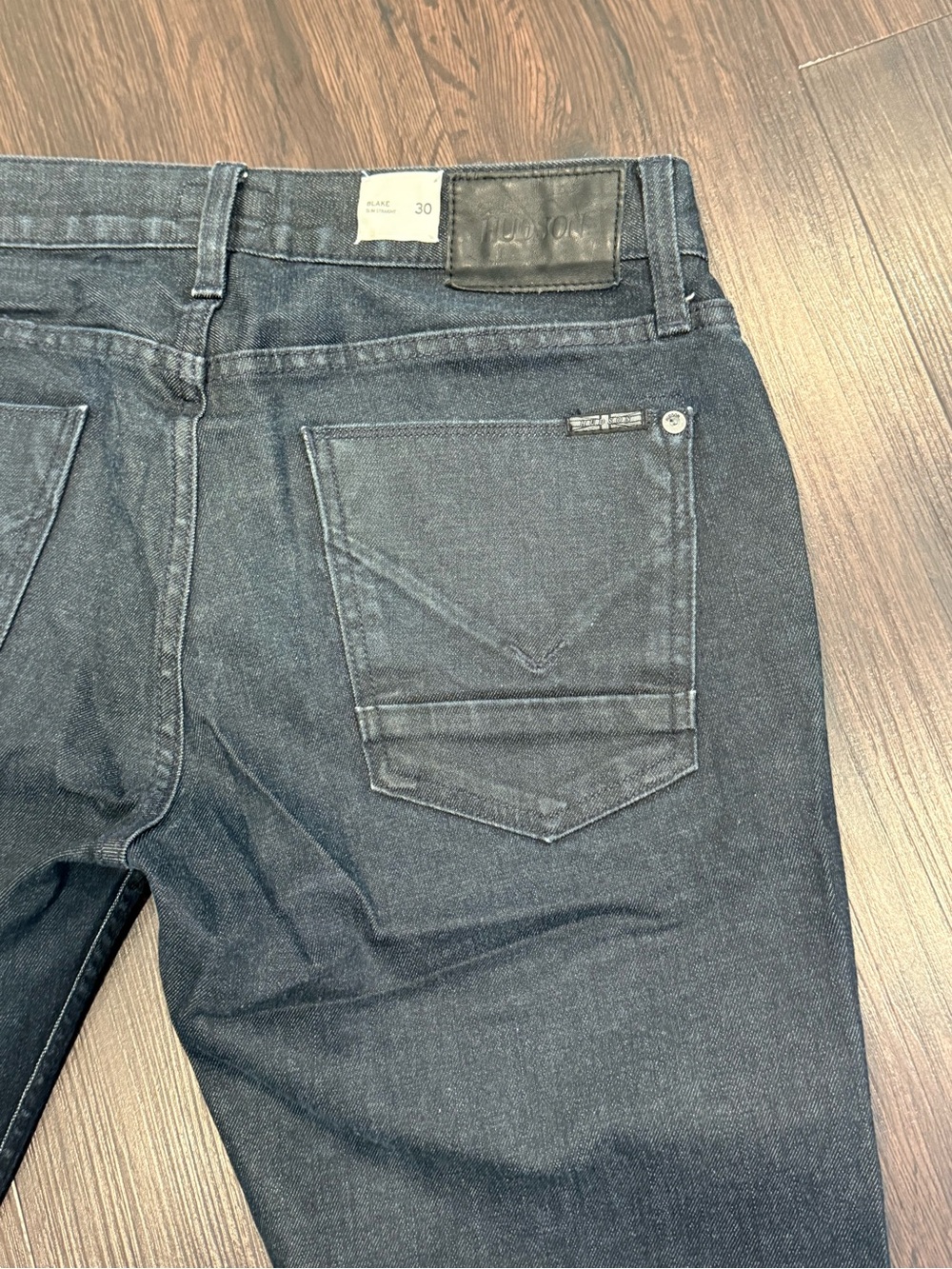 Hudson Jeans Slim Straight NWOT - Picture 4 of 4
